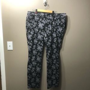 Flower design jeggings